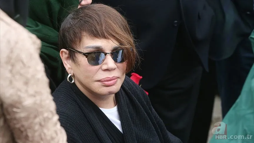 Sırrı Süreyya Önder için saçlarını kesen Sezen Aksu'nun son haline bakın! 3