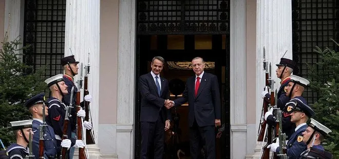 Başkan Recep Tayyip Erdoğan Atina’da! ’Hedef ticaret hacmini 10 milyar dolara çıkarmak’