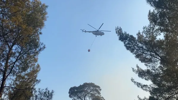 mugla-seydikemerde-orman-yangini-5-helikopter-ile-mudahale-ediliyor-1629820616177.jpg Muğla Seydikemer'de orman yangını! 5 helikopter ile müdahale ediliyor - 2