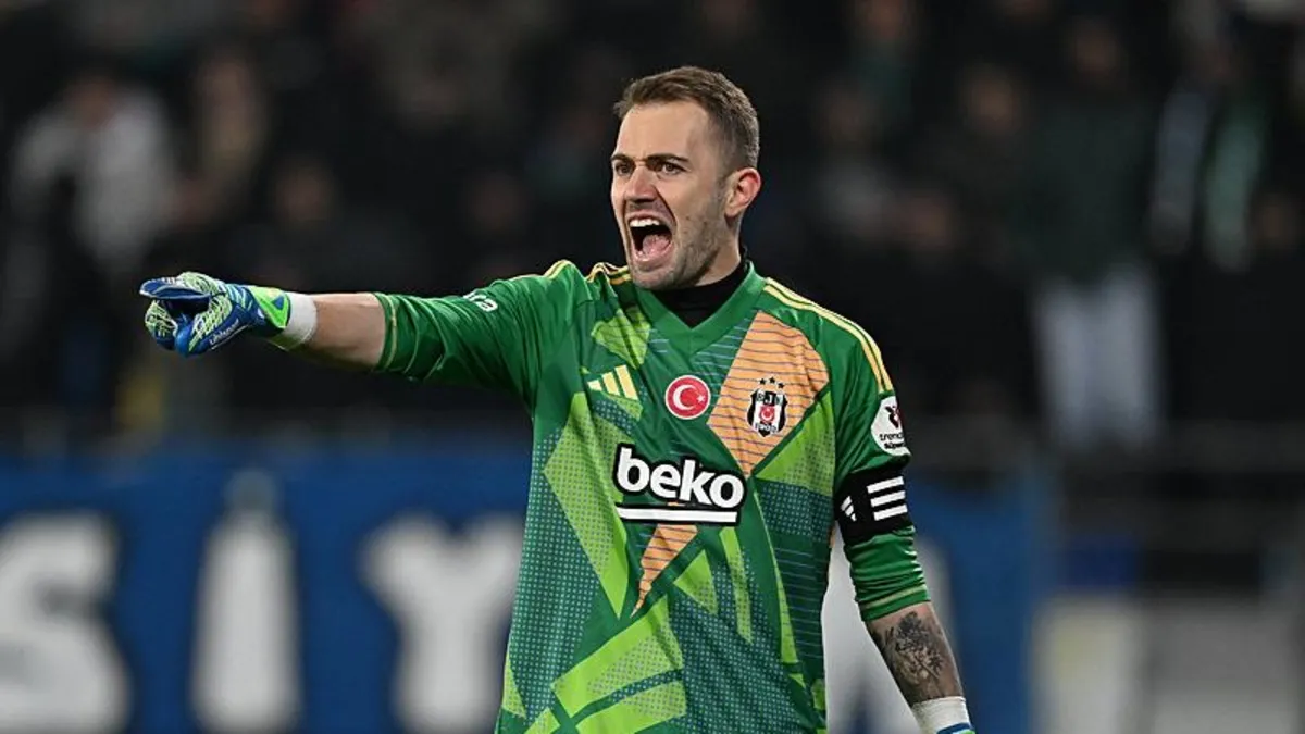 Beşiktaş'ta Mert Günok kararı! İmzayı atıyor