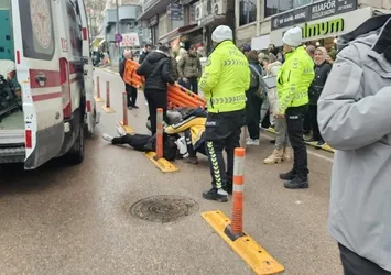 Bandırma'da motosiklet kazası: 2 yaralı