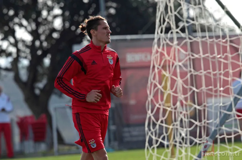 Comolli ünlü yıldızlara teklif götürdü 16