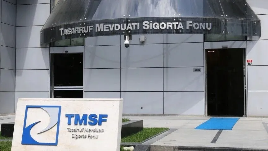 tasfiye-edilen-yatirim-fonlarinda-1-milyon-tlye-kadar-ara-odeme-1792625137130.jpeg Tasfiye edilen yatırım fonlarında 1 milyon TL'ye kadar ara ödeme - 4