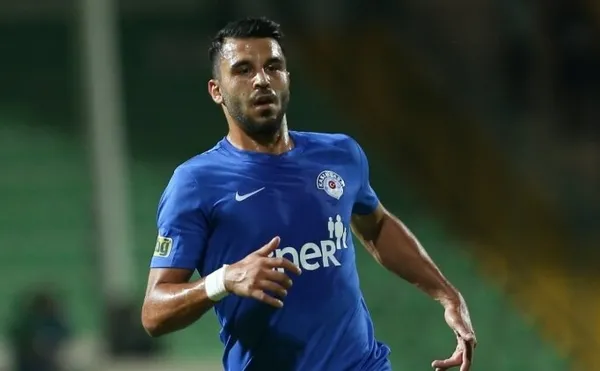 galatasarayin-ilk-transferini-canli-yayinda-acikladi-1609253367959.jpg Galatasaray'ın ilk transferini canlı yayında açıkladı! - 1