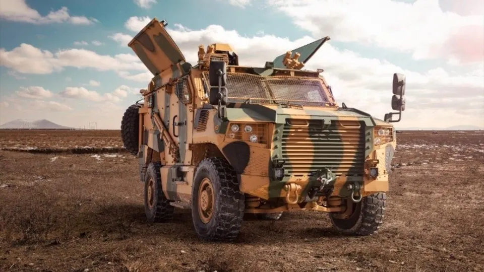 Yerli savunma sanayi şaha kalktı! Vuran 4x4 Havan Aracı Kosova'da!