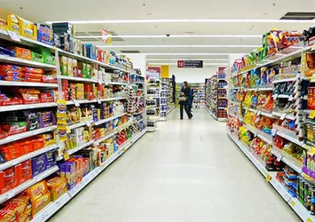 Yeni düzenleme! Marketlere 'mesafe' geliyor