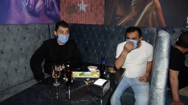 1619934509019.jpg Virüsten değil ifşa olmaktan korkuyorlar! Böyle yakalandılar - 9