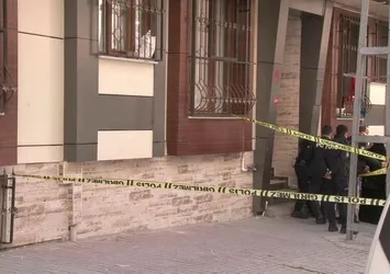 Küçükçekmece'de kadın cinayeti! Eski eşini başından vurdu