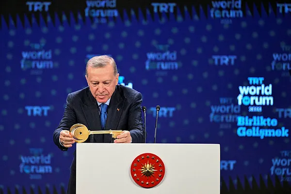 baskan-recep-tayyip-erdogandan-trt-world-forum-etkinliginde-carpici-sozler-gazzede-adil-bir-barisin-kaybedeni-1702047249801.jpg Başkan Recep Tayyip Erdoğan'dan TRT World Forum etkinliğinde çarpıcı sözler: Gazze'de adil bir barışın kaybedeni olmaz - 5