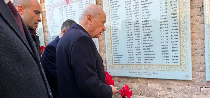 MHP'den Kızılcahamam'da 'seçim' kampı! Devlet Bahçeli Ülkücü Şehitler Anıtı'nı ziyaret etti