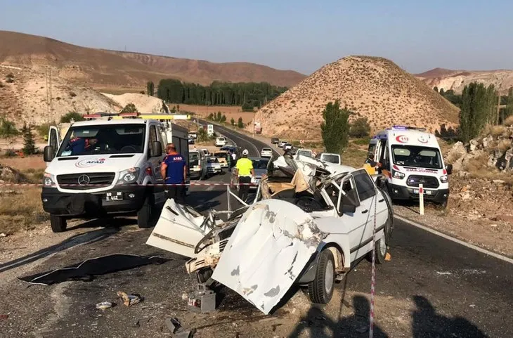 Aksaray’daki feci kazada anne ve oğlu öldü, eşi ve 2 çocuğu yaralandı