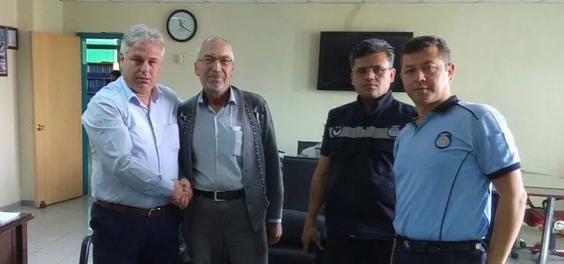 Manisa'da yerde bulduğu 50 bin lirayı zabıtaya teslim etti