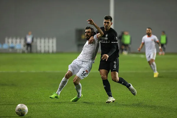 son-dakika-adanaspor-spor-toto-1-ligden-cekildigini-duyurdu-1676125082019.jpg Son dakika | Adanaspor Spor Toto 1. Lig'den çekildiğini duyurdu - 4