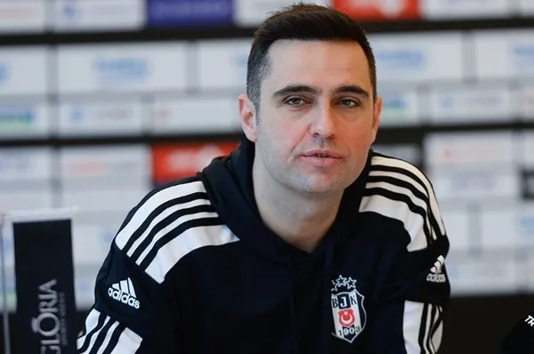besiktasta-ceyhun-kazanci-donemi-sona-erdi-1690382093366.jpg Beşiktaş'ta Ceyhun Kazancı dönemi sona erdi - 1