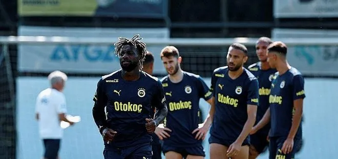 Fenerbahçe’de şok sakatlık! Yıldız isim kadrodan çıkarıldı