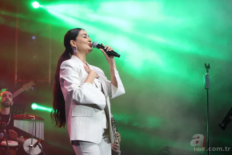 Elif Buse Doğan organizatörle davalık oldu! Silah zoruyla konser verdi 7