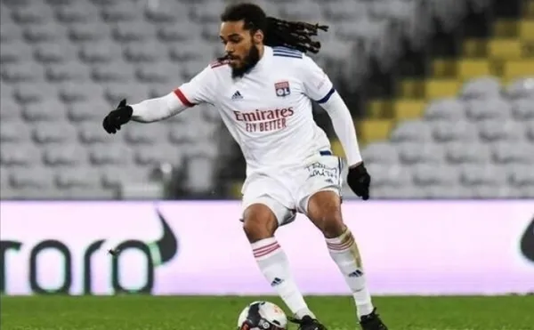 1685657129223.jpg Süper Lig ekibinden Jason Denayer hamlesi! Yıldız stoperin transferi için temaslar başladı
