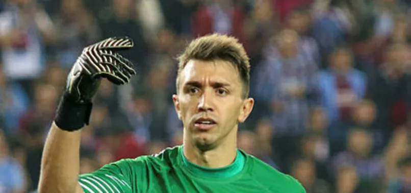 Muslera'dan trafik cezası esprisi