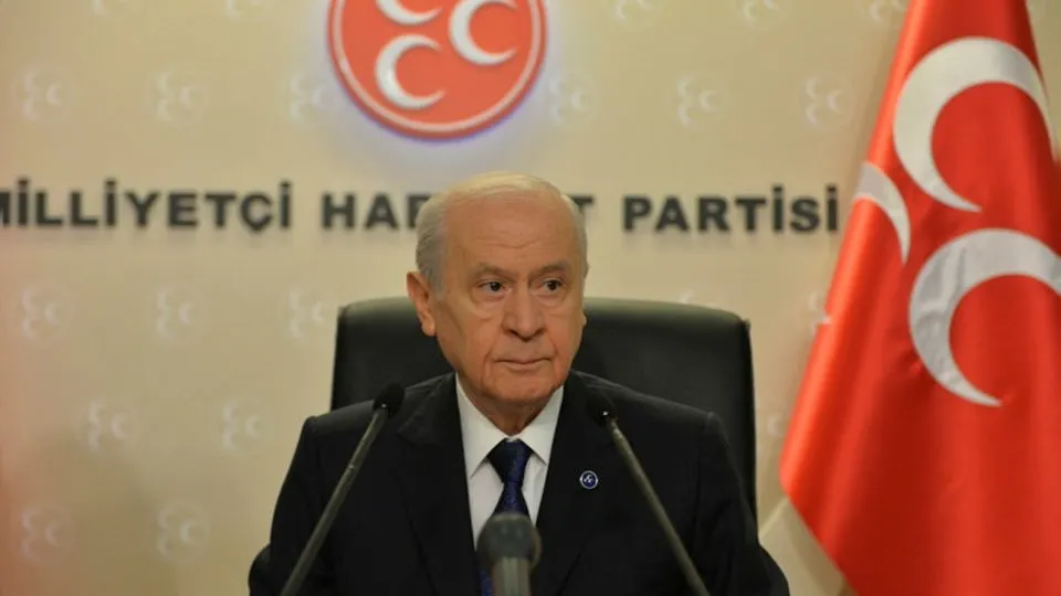 MHP lideri Devlet Bahçeli'den af önerisi