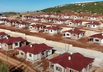 Deprem konutlarına vatandaştan tam not! Yaralar sarılıyor