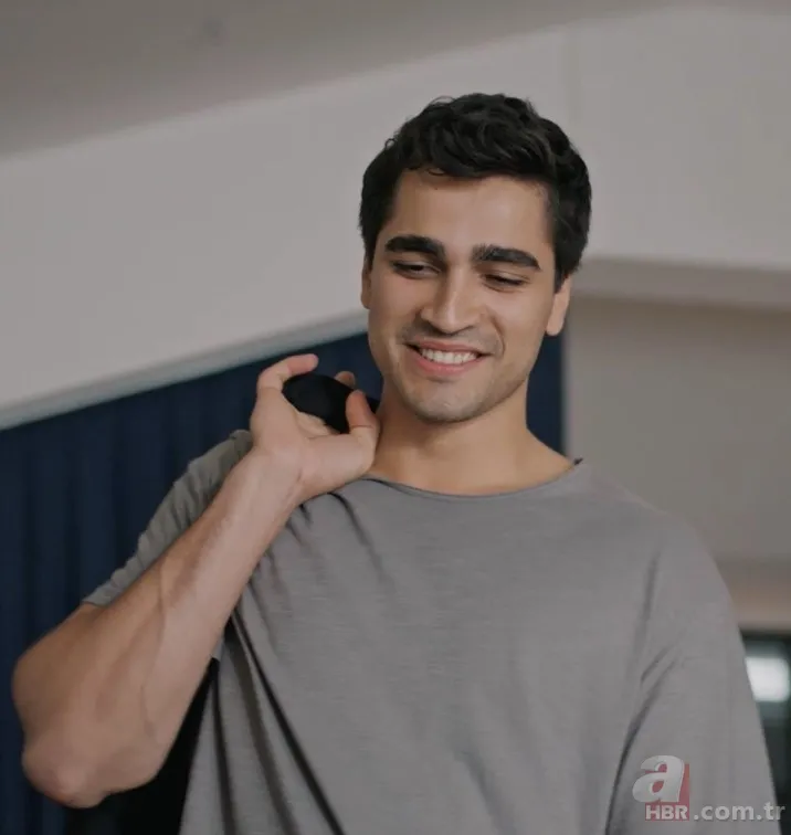 Yalı Çapkını oyuncusu Mert Ramazan Demir bakın kim çıktı? Meğer o dizide de oynamış... 4