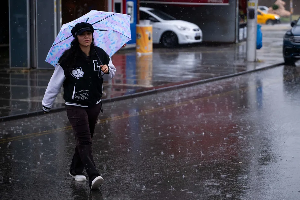 Meteoroloji 5 günlük haritayı paylaştı: Yaz güneşi yerini sağanağa bırakacak - 9