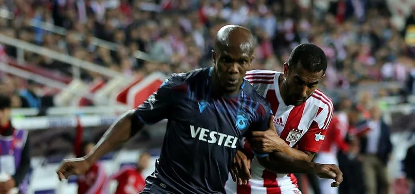 Sivasspor, Trabzonspor'u son anlarda mağlup etti Sivasspor: 2 - Trabzonspor: 1 Maç sonucu