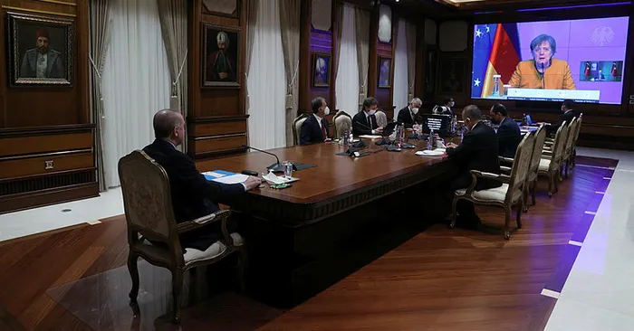 Son dakika: Başkan Erdoğan, Almanya Başbakanı Merkel ile görüştü