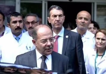 Saldırıda kaç yaralı var? Bakan yanıtladı