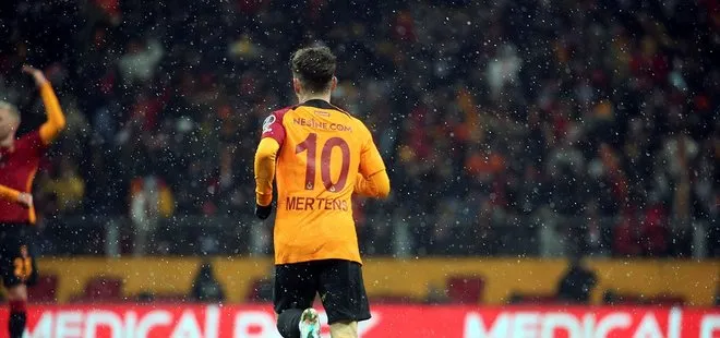Galatasaray’da Dries Mertens seferberliği