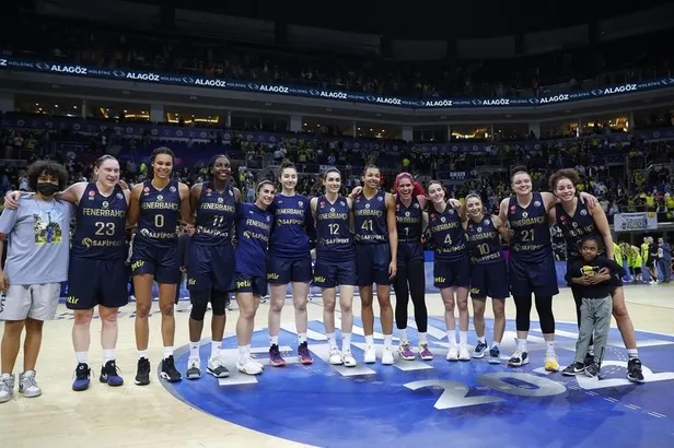 Fenerbahçe Safiport - Sopron Basket canlı maç izle! Fenerbahçe Sopron maçı canlı yayın izleme linki