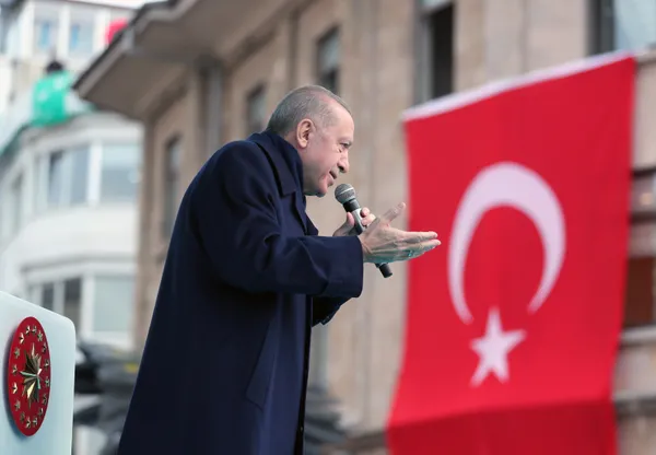 son-dakika-baskan-erdogandan-giresun-genisletilmis-il-danisma-meclisi-toplantisinda-onemli-aciklamalar-1643464209713.jpg Başkan Erdoğan'dan Millet İttifakı'na oturma düzeni göndermesi: Boy sırasına göre mi oturacaklar? - 2