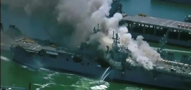 ABD’de askeri gemide yangın çıktı!