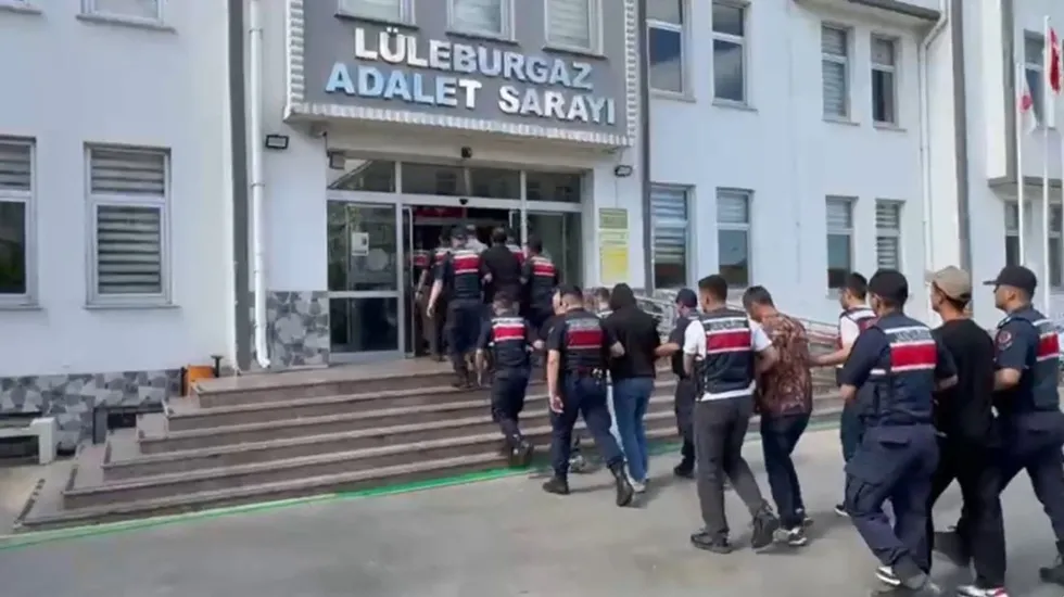 16 ilde organize suç örgütlerine operasyon: 228 şüpheli yakalandı - 4