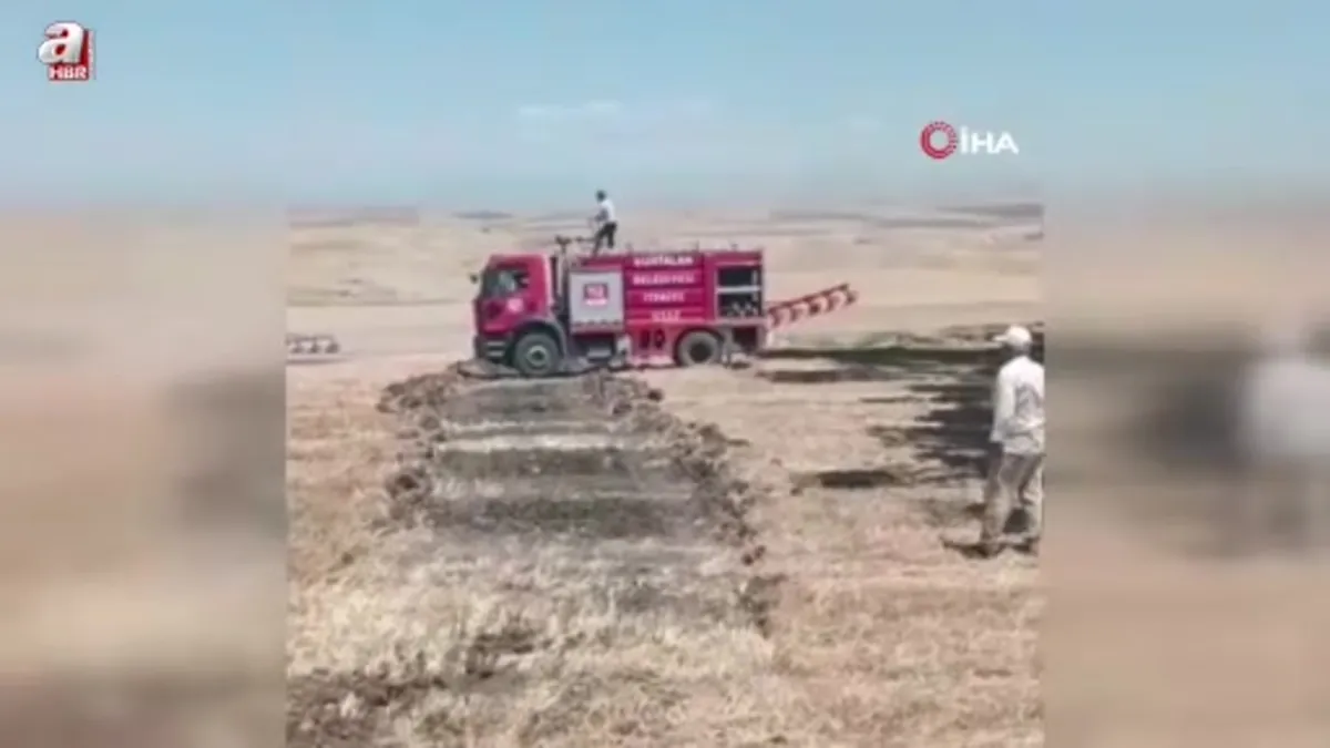 Siirt'in Kurtalan ilçesinde ekin yangını kontrol altına alındı