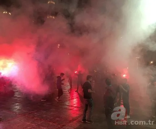 Bordo-mavili takım tarih yazdı! Trabzonsporlular meydanları doldurdu! 38 yıl sonra gelen şampiyonluk sevinci 5