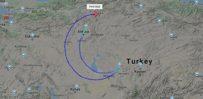 Türk Hava Yolları'ndan 23 Nisan’ın 100. yılında özel bir uçuş: TK1920 - 2