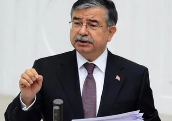 Okullarda el yazısı kararı!