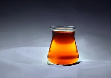 Günlük tüketilen siyah çay kalp ve damar sağlığına iyi geliyor