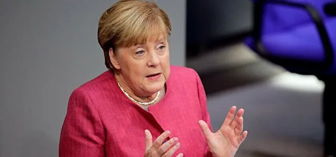 Merkel’den övgü dolu sözler: Türkiye’yi görmezden gelemezsiniz