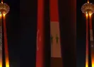 İranın simgesi Türk bayrağı renkleriyle ışıklandırıldı