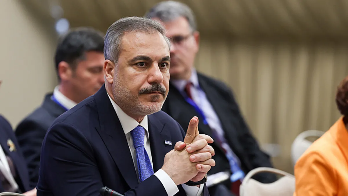 Dışişleri Bakanı Hakan Fidan'dan Üsküp'te peş peşe diplomasi trafiği!