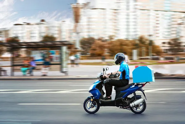 moto-kurye-baskilara-isyani-puanlama-sistemi-kalksin-1634627251580.jpg Moto kuryelerden baskılara isyan: Puanlama sistemi kalksın - 1