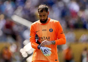 Galatasaray'da Donnarumma mesaisi! Dünya devleriyle transfer kapışması