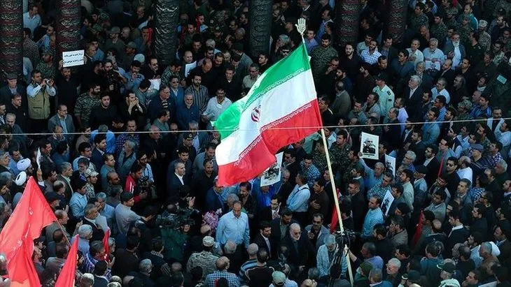 Kasım Süleymani'nin cenazesini taşıyacak araçlarda ABD detayı