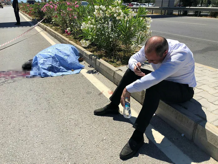 Antalya'da otomobilin çarptığı rehber feci şekilde can verdi - 2