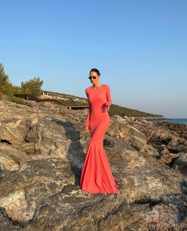 Gülşen Bubikoğlu'nun yalısı hayran bıraktı! Takipçilerinden yorum yağdı: Yaşıyorsunuz bu hayatı 18