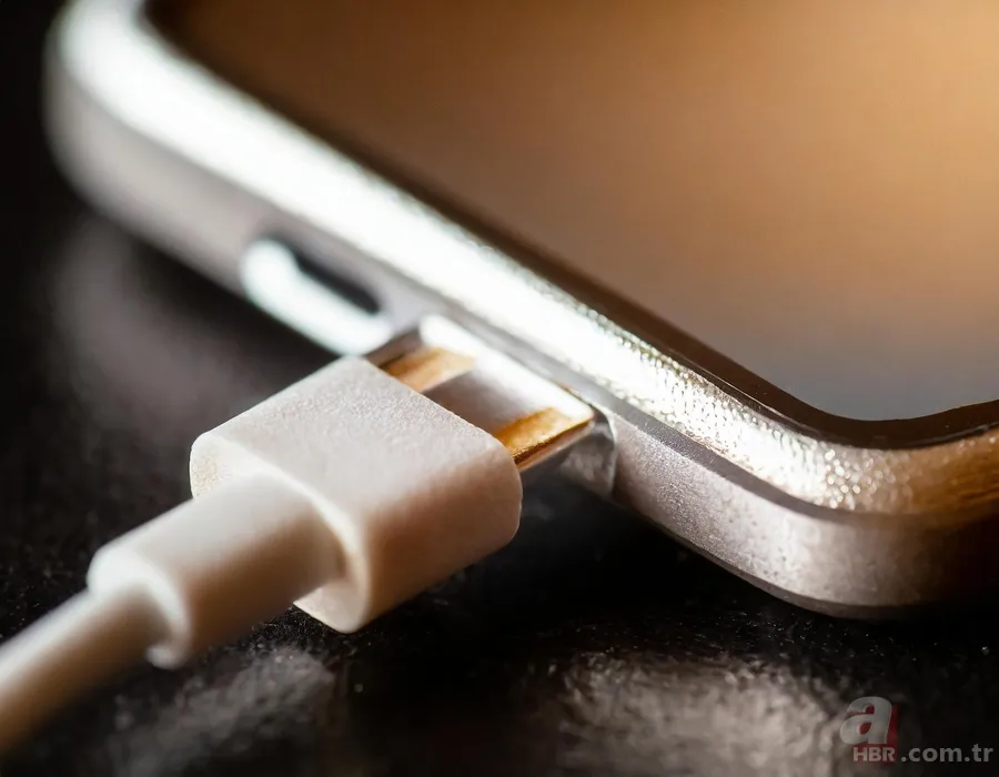 Telefonu şarjda bırakanlar dikkat! O gerçek ortaya çıktı: Hemen fişi çekin 2