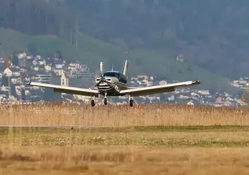 17 yıl önce düşen uçağın enkazına ulaşıldı!
