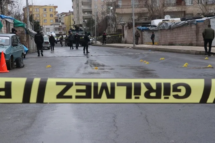 Diyarbakır’da iki grup arasında silahlar çekildi: 4 yaralı